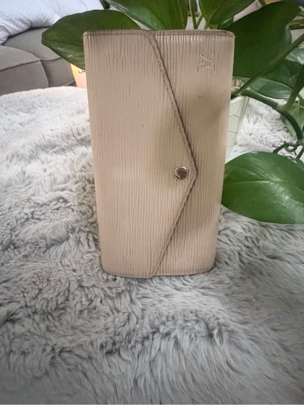 Louis Vuitton Sarah Wallet